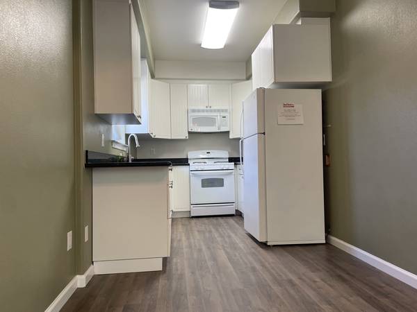 3BR/3BA Duplex · San Jose photo 2