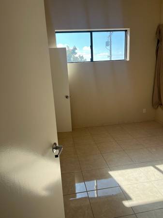 2BR/2BA Apartment on 65th Street · Emeryville photo 2
