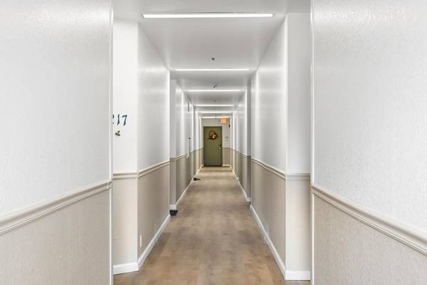 Apartments on San Tomas Aquino Rd · San Jose photo 3