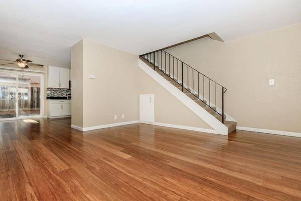 2BR/2BA Apartment on Central Avenue · Fremont photo 2