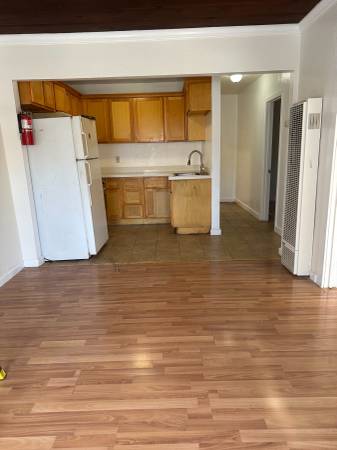 2BR/1BA Single Family House · Richmond photo 5