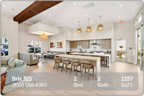 2BR/2BA Apartment on Yolanda Ave · Santa Rosa photo 2