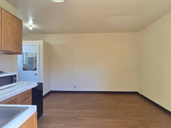 0BR/1BA Single Family House on Locust St · San Jose photo 4