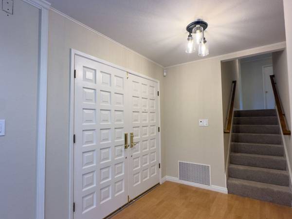5BR/3BA Single Family House on Via Roncole · Saratoga photo 2
