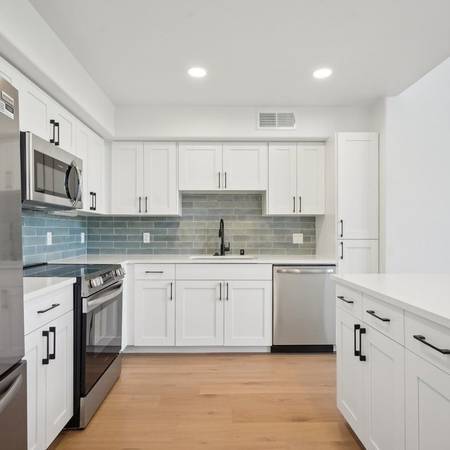 1BR/1BA Apartment on Ryland St. · San Jose photo 3
