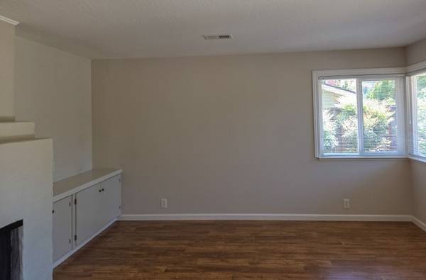 2BR/2BA Duplex on Blossom Hill Road · Los Gatos photo 5