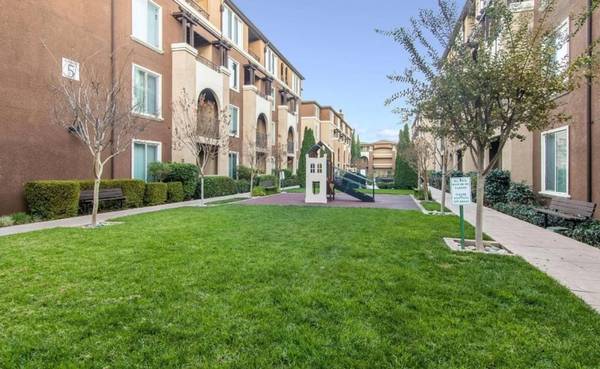 2BR/2BA Condo on Winchester Blvd Apt 1312 · San Jose photo 2