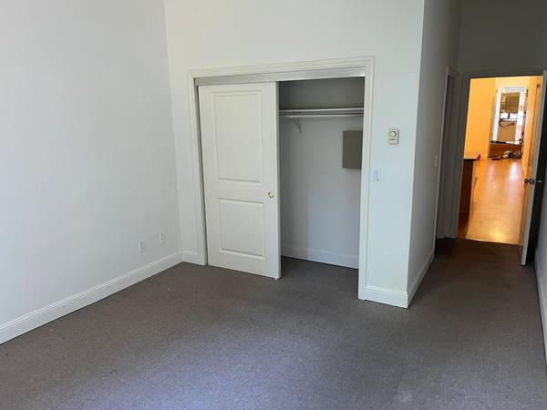 2BR/2BA Apartment on Florida St · San Francisco photo 4