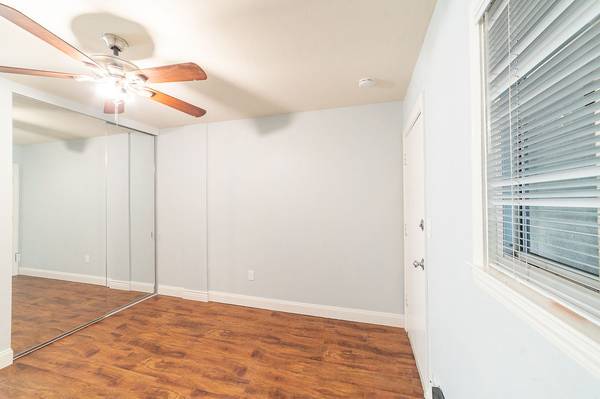 0BR/1BA Apartment on Vicente Way · Oakland photo 2