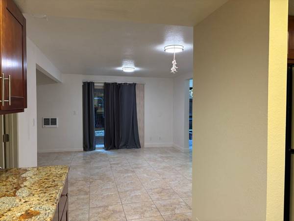 1BR/1BA Apartment on Hidden Valley Rd · Guerneville photo 4