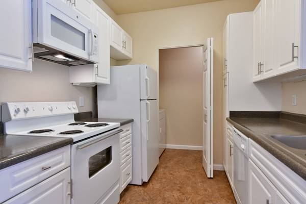 1BR/1BA Apartment on Hacienda Dr · Dublin photo 2