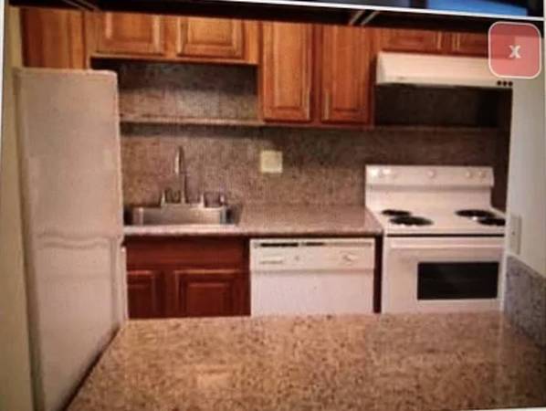 2BR/1BA Apartment on Camel Lane · Walnut Creek photo 5