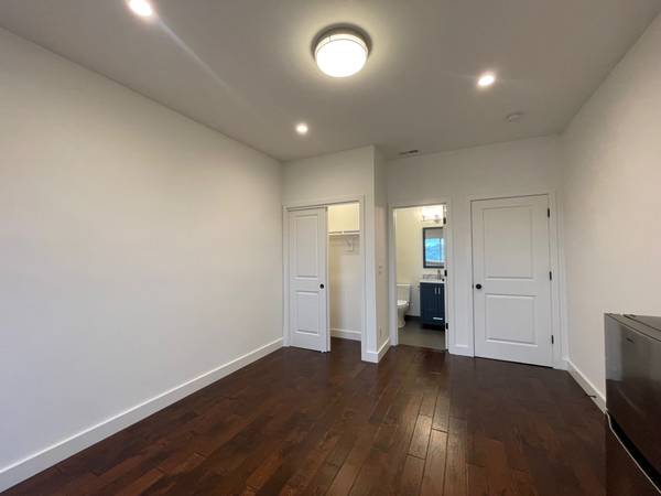 0BR/1BA Other on Ingerson Ave · San Francisco photo 2