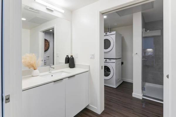 2BR/2BA Apartment on Campbell Lane · Dublin photo 5