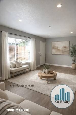 2BR/2BA Apartment on Hopper Ave · Santa Rosa photo 2