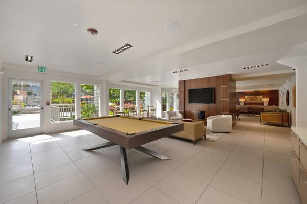 2BR/1BA Apartment on Creekside Drive · Walnut Creek photo 4