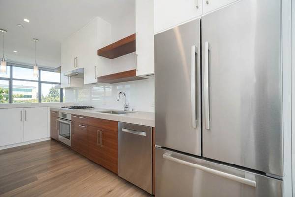 2BR/2BA Apartment on Ramona Street · Palo Alto photo 5