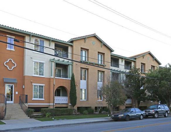2BR/2BA Apartment on Lewis Road · San Jose photo 3