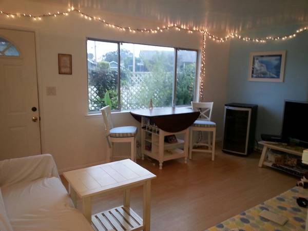 1BR/1BA Apartment · Santa Cruz photo 2