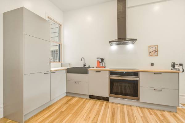 3BR/2BA Apartment on Capp St. Unit 1/2 · San Francisco photo 5