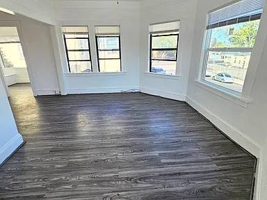 Gorgeous 2bd/2bth Condo In The Heart Of Noe/mission photo 2