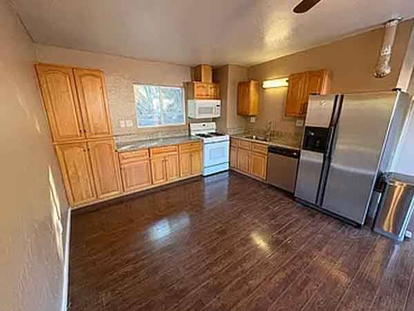 1BR/1BA Apartment · San Francisco photo 2
