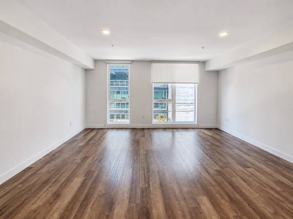 1BR/1BA Apartment · San Francisco photo 2