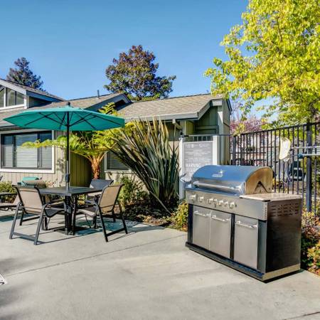 Apartments on Paseo Padre Pkwy · Fremont photo 2