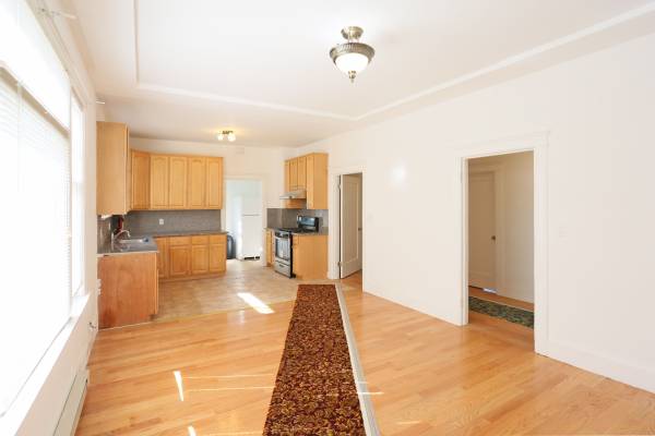 3BR/1BA Apartment on 20th Avenue · San Francisco photo 3