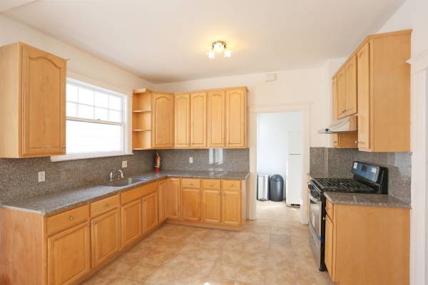 3BR/1BA Apartment on 20th Avenue · San Francisco photo 4