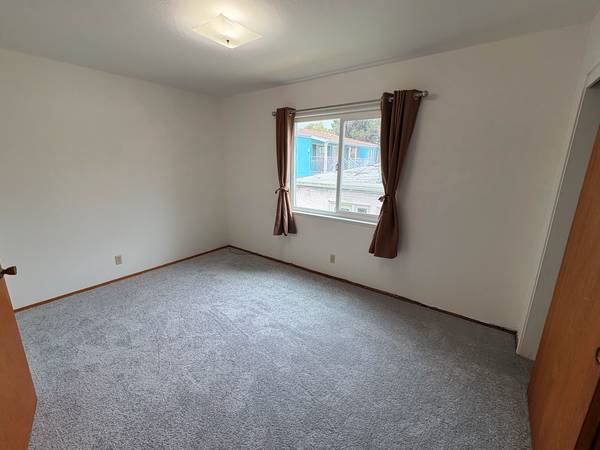 1BR/1BA Apartment · Berkeley photo 5