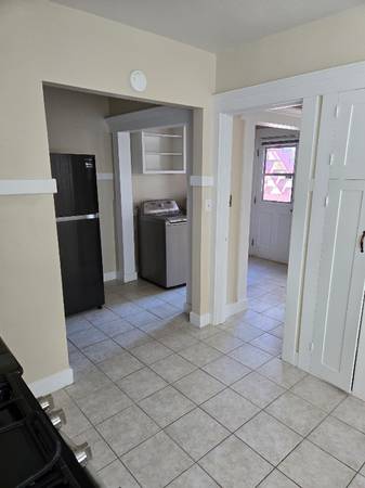 1BR/1BA Apartment on Howard St · Petaluma photo 2