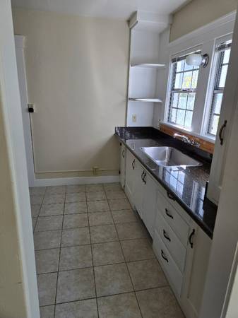 1BR/1BA Apartment on Howard St · Petaluma photo 4