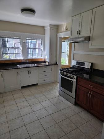 1BR/1BA Apartment on Howard St · Petaluma photo 5