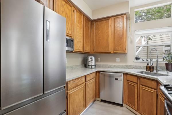 2BR/2BA Condo · Half Moon Bay photo 4