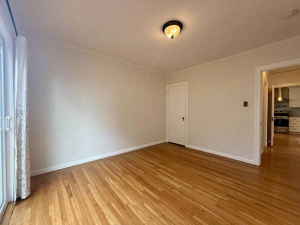 2BR/1BA Single Family House on Rockdale Dr · San Francisco photo 3
