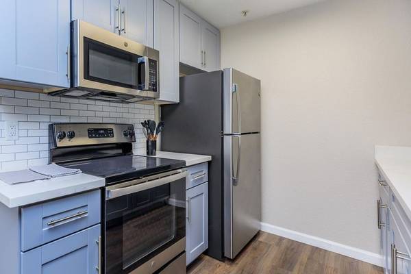 1BR/1BA Apartment · Santa Clara photo 2