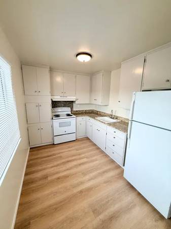 1BR/1BA Apartment on Judah St · San Francisco photo 4