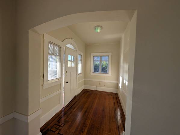 1BR/1BA Apartment · Albany photo 2