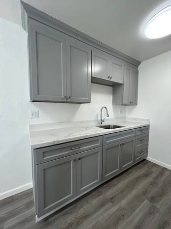Apartments on Lincoln Ave · Oakland photo 5