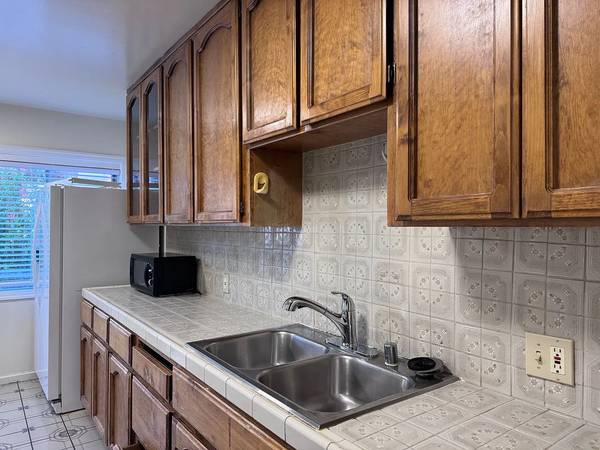 1BR/1BA Duplex on N 16th St · San Jose photo 2