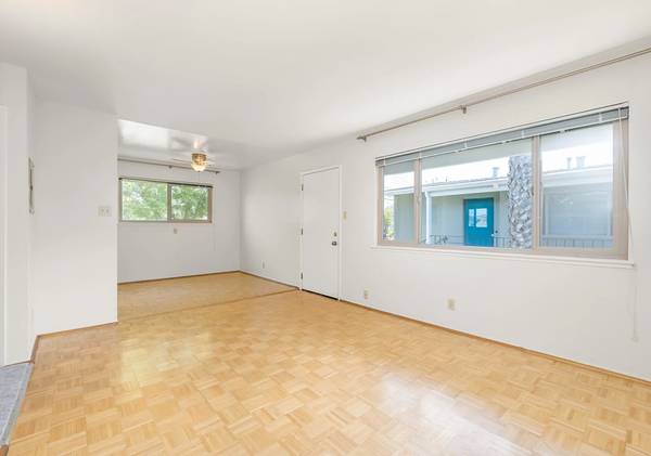 2BR/1BA Apartment on Buena Vista Ave · Alameda photo 2