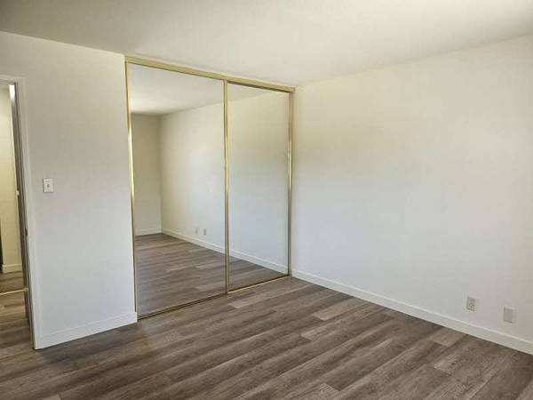 1BR/1BA Duplex on Hainline Rd · Aptos photo 4