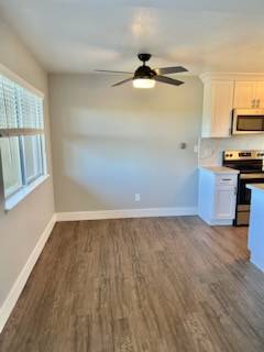 2BR/2BA Apartment · Larkspur photo 3
