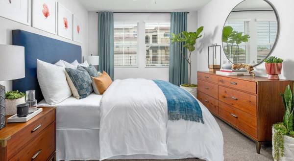 Apartments on E Arnaudo Blvd · Tracy photo 5