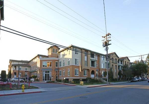 2BR/2BA Apartment on Lewis Road · San Jose photo 4