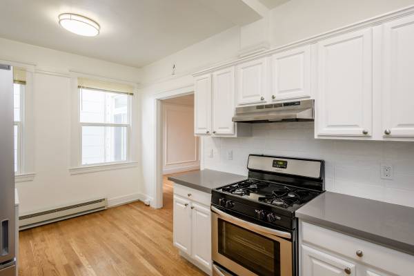 1BR/1BA Apartment on Webster · San Francisco photo 4