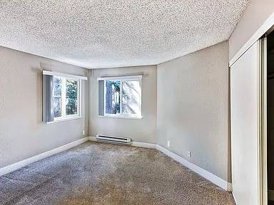 1BR/1BA Duplex on Tennyson Rd · Hayward photo 2
