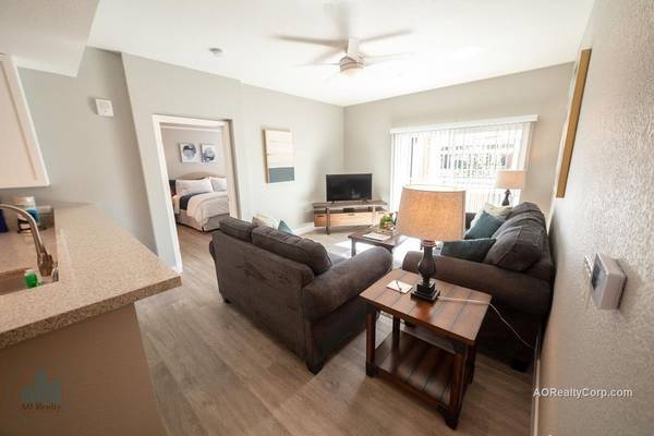 2BR/2BA Apartment on Hopper Ave · Santa Rosa photo 3