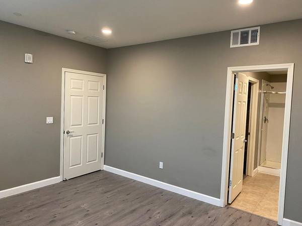 2BR/2BA Single Family House on Clover Cir · Milpitas photo 5